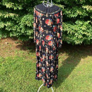 vintage dress dark floral  90s cottage core black yellow pink daisy rose print